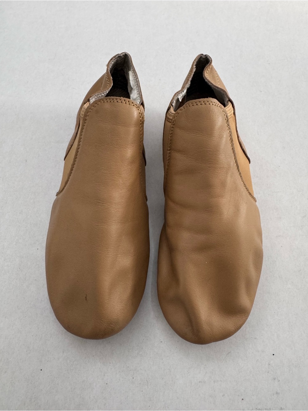 Revolution Tan Jazz Shoes - Size 4